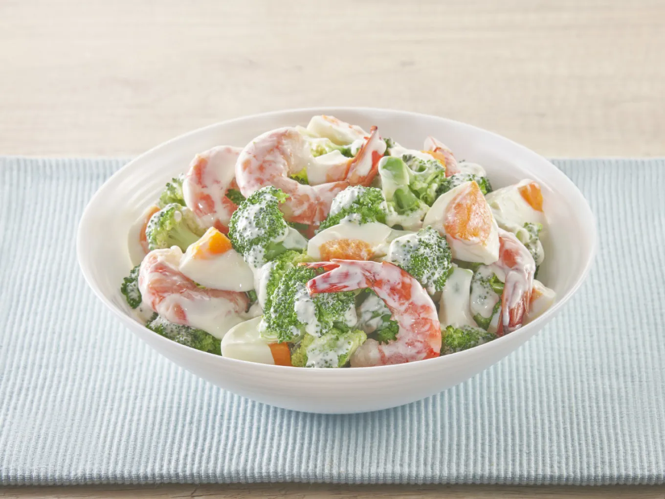 Broccoli Salad Mix with Egg and Shrimp