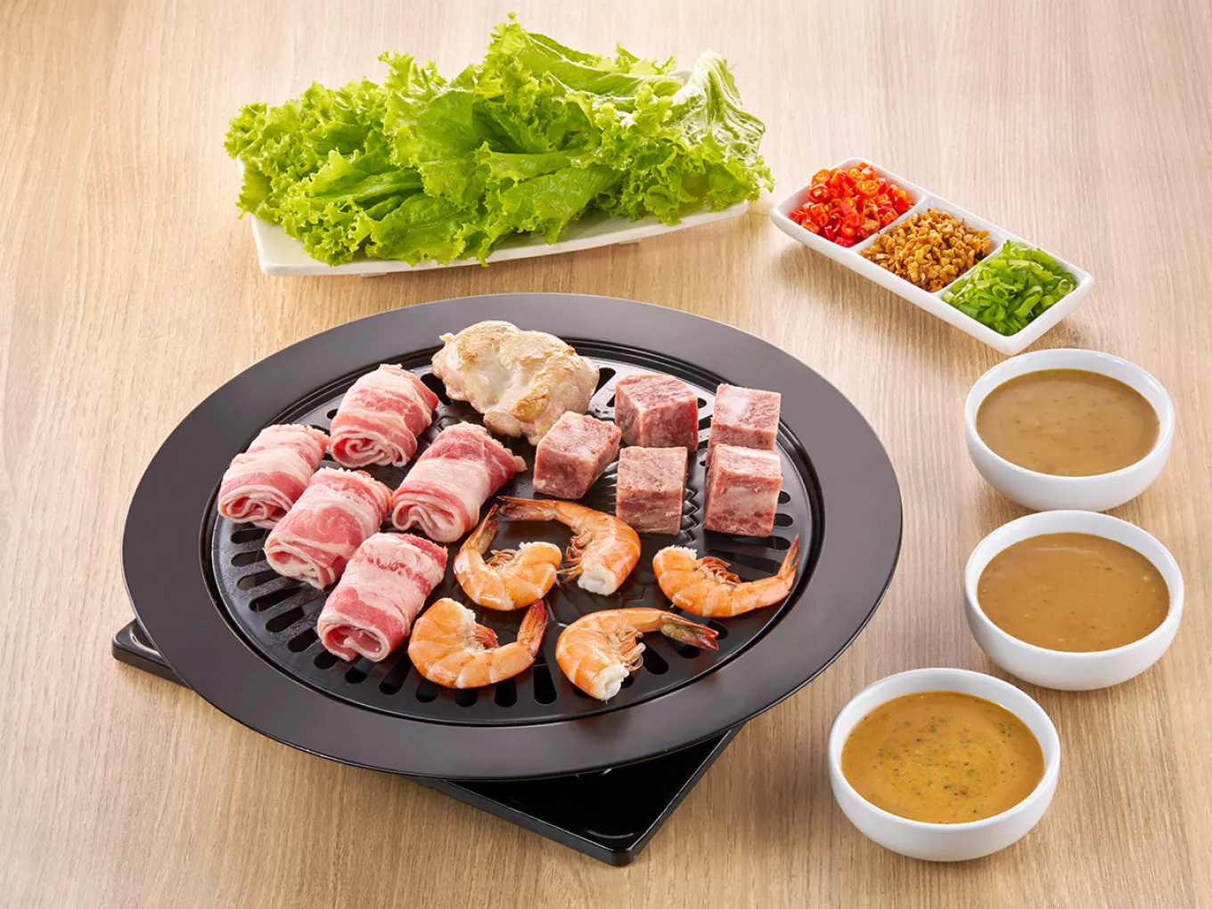 Daging Panggang dengan Aneka Saus Wijen Sangrai